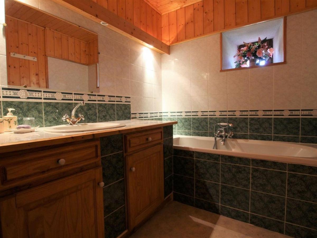 Maison De Charme Xviiie Sur Chemin St-Jacques, Proche Le Puy-En-Velay, Ideale Familles Et Randonneurs - Fr-1-582-298 Bains Luaran gambar