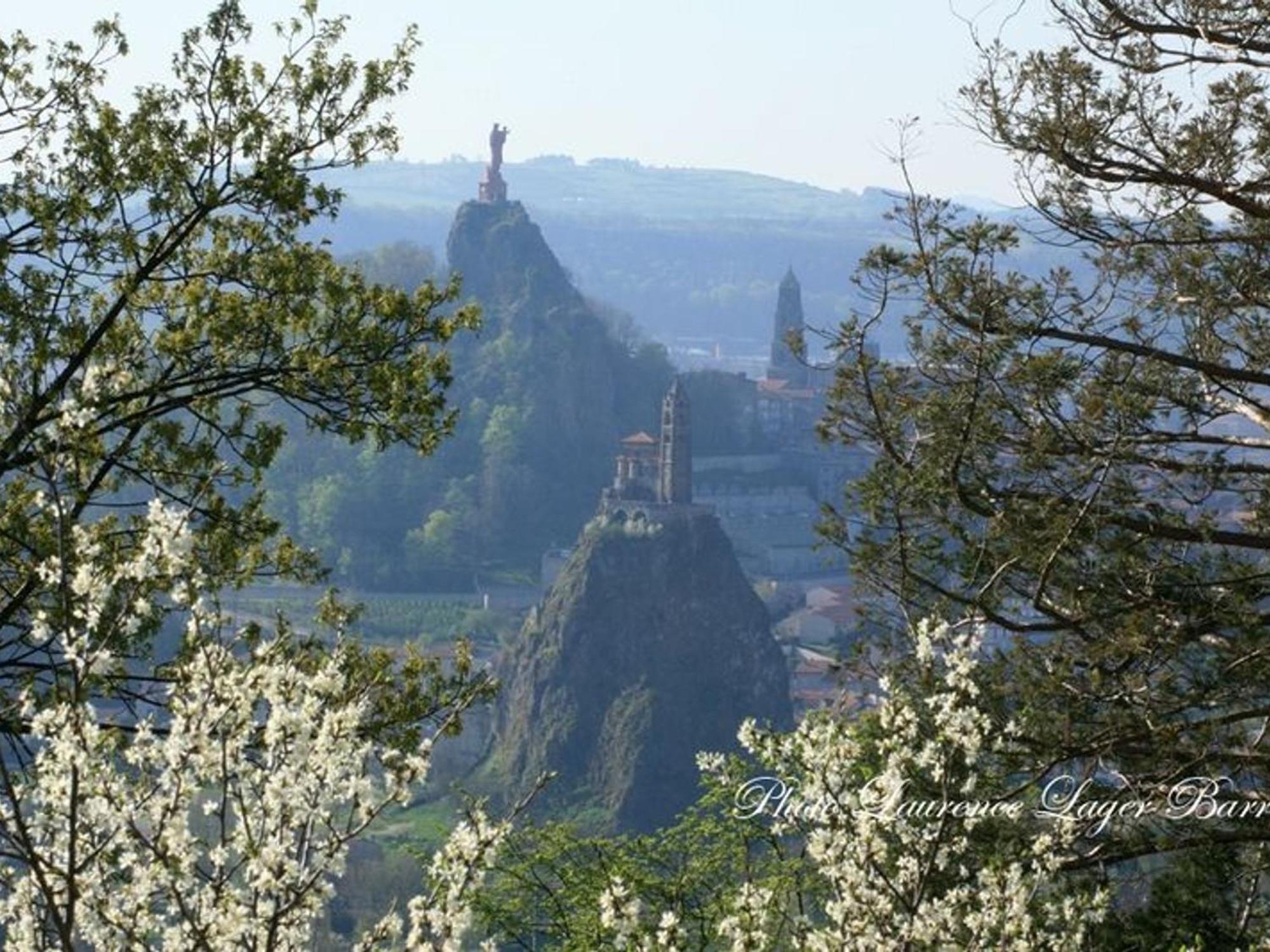 Maison De Charme Xviiie Sur Chemin St-Jacques, Proche Le Puy-En-Velay, Ideale Familles Et Randonneurs - Fr-1-582-298 Bains Luaran gambar